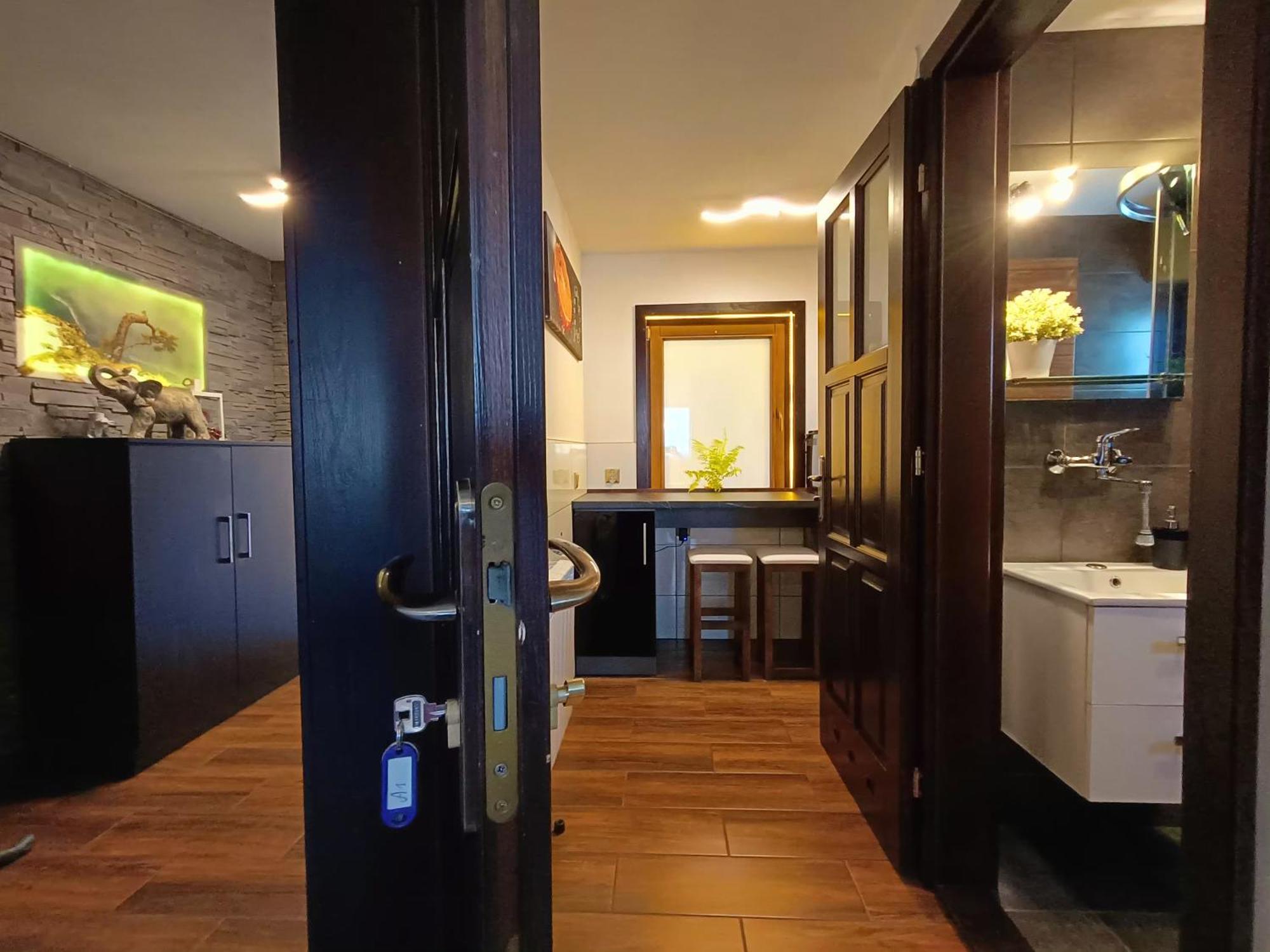 Pokoje I Apartamenty U Sabiny - Dostep Do Jacuzzi Tylko W Wybranych Opcjach Sprawdz Ponizej Szczegoly Rezerwacji Щавниця Номер фото