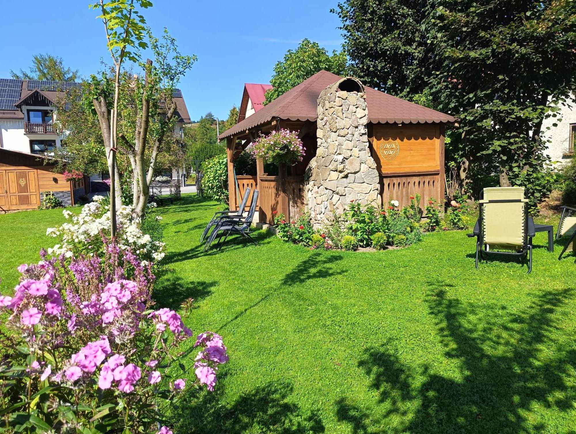 Pokoje I Apartamenty U Sabiny - Dostep Do Jacuzzi Tylko W Wybranych Opcjach Sprawdz Ponizej Szczegoly Rezerwacji Щавниця Екстер'єр фото